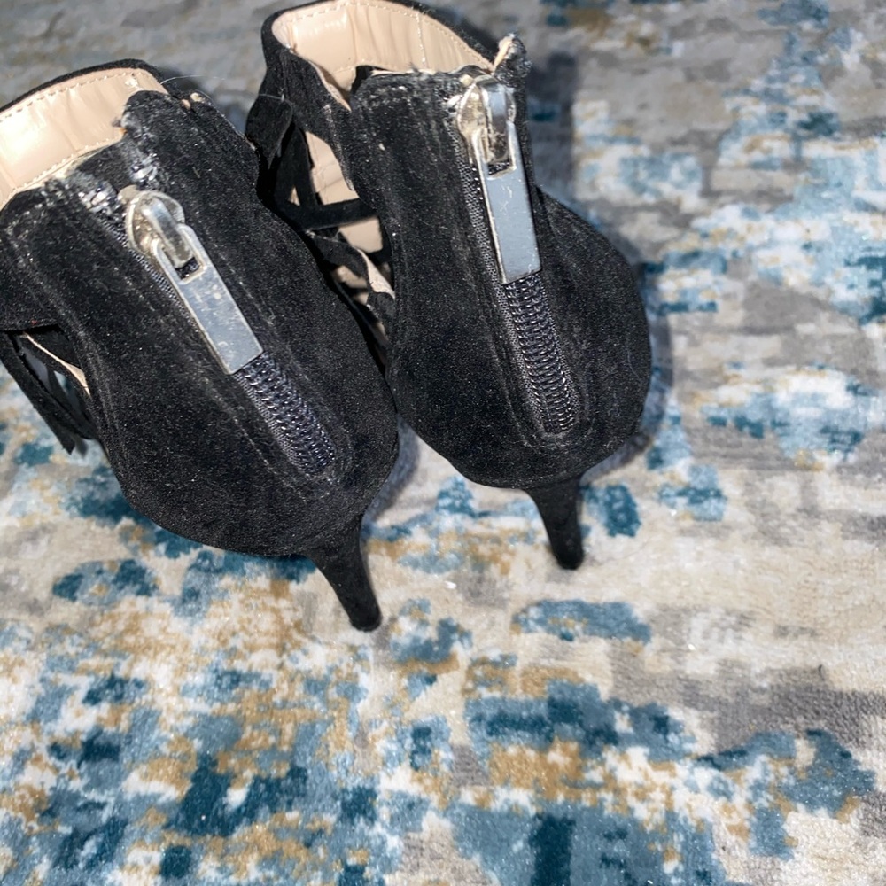 Black fringe Heels